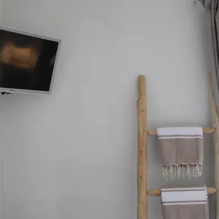 Clori Guest house